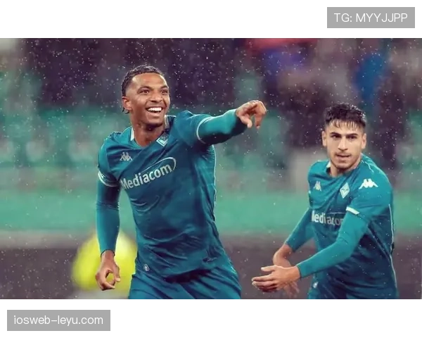 五大联赛激战正酣，足球热潮席卷全球