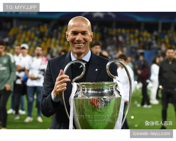 齐达内中场体系重塑现代足球战术，引发足坛广泛关注