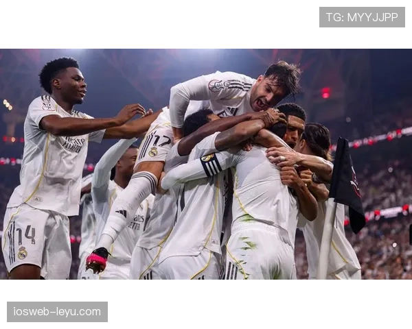 巴尔韦德深情回顾皇马三冠王征程：团结拼搏铸就传奇辉煌