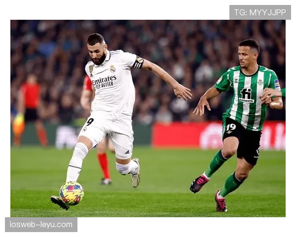 足球明星赛季表现强势，数据分析揭示其关键影响力持续攀升