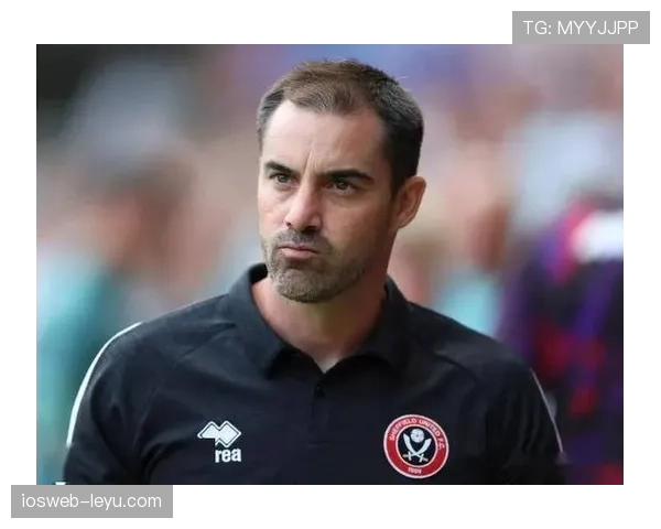 谢菲联主场布拉莫巷氛围火热，球队本赛季表现亮眼引关注