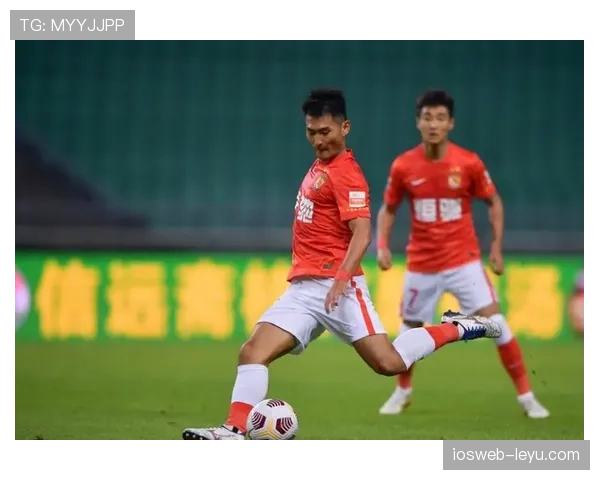 日本队J联赛表现稳健，连胜势头引球迷热议