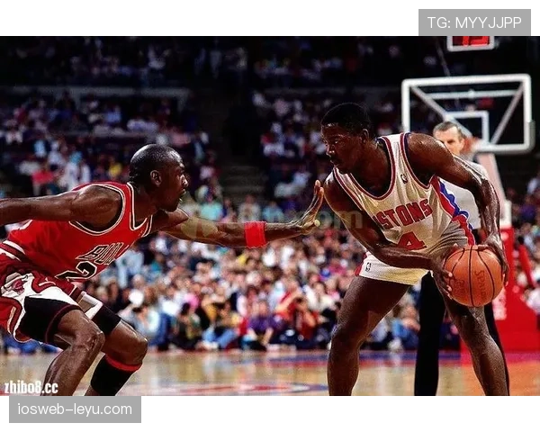 乔·杜马斯突破效率提升显著 拉开与队内其他组织者差距